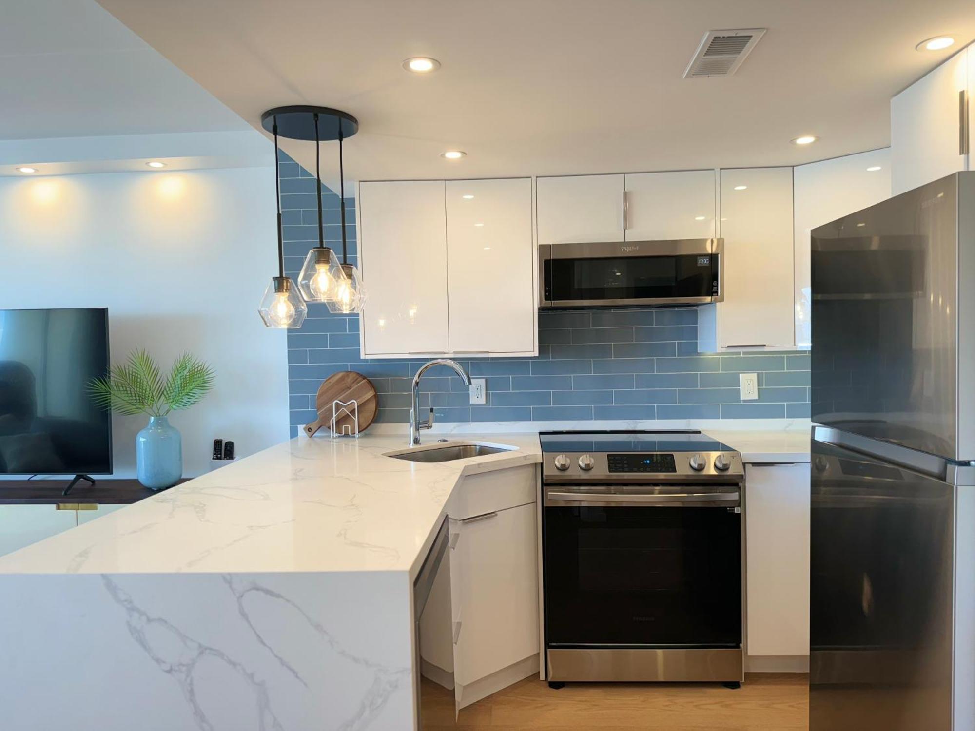 Panoramic Oceanview Resort - Full Kitchen In Each Room, 2 Swimming Pools, Onsite Restaurants, Fireworks Every Friday Honolulu Exterior foto