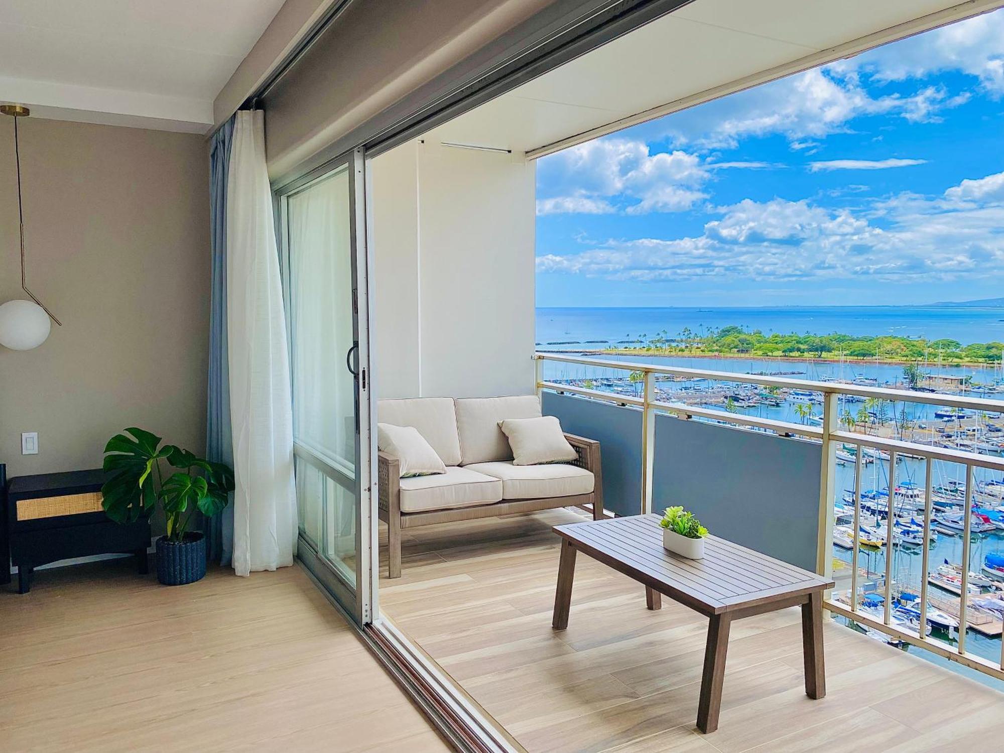 Panoramic Oceanview Resort - Full Kitchen In Each Room, 2 Swimming Pools, Onsite Restaurants, Fireworks Every Friday Honolulu Exterior foto